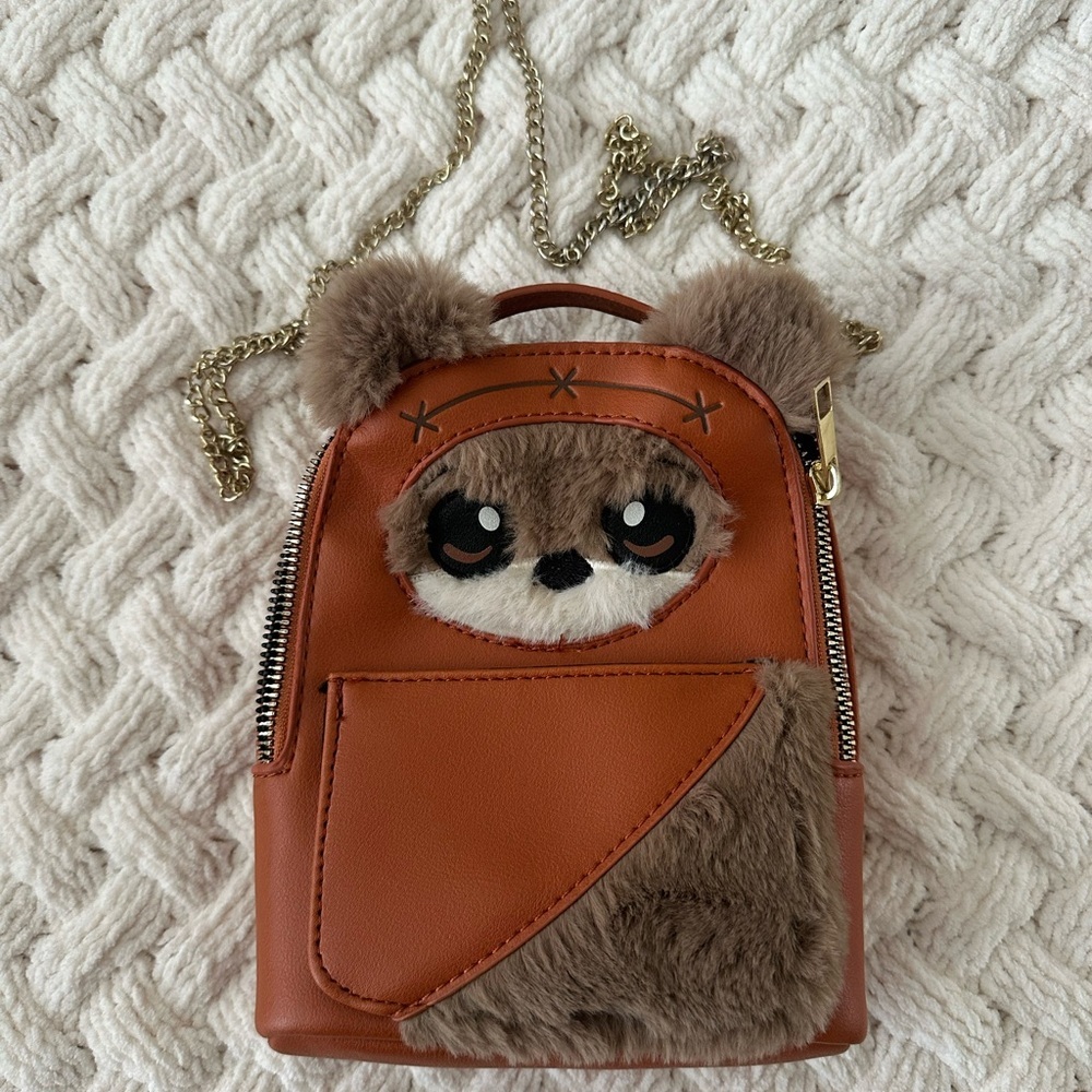 Loungefly Ewok mini Wristlet/Bag